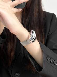 2-In-1 Milan Magnetic Closure Metal Strap & Protective Case Compatible With Xiaomi Mi Band 3/4/5/6/7/8/9, NFC - Starlight Charcoal - View 8