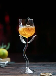 玫瑰形高球杯和氛围装饰香槟杯