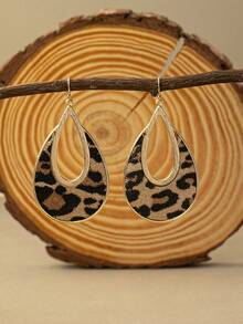 1pair Vintage Bohemian Style PU Leather Teardrop Shaped Earrings - Coffee Brown - View 2