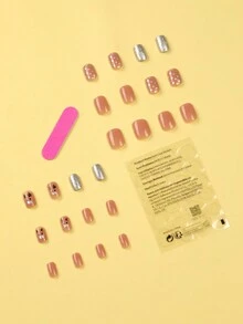 24入組聖誕鹿紋方形假指甲，閃閃發光的銀色可重複使用貼片指甲套裝，適用於日常和節慶穿戴的指甲用品 - 彩色 - 查看 2