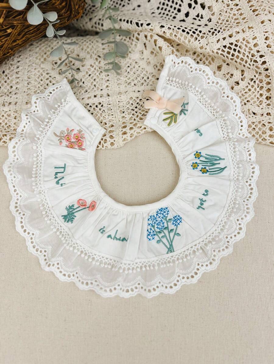 1 件女孩白色時尚刺繡圍兜 - 白色 - 查看 1