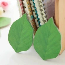 50pcs Simulation Leaf Shaped Sticky Notes - Green - View 1
