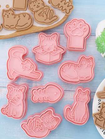 8 件可爱猫咪图案饼干模具，压制式 3D 猫形饼干模具，烘焙翻糖糕点模具，1 盒含 8 个饼干模具
