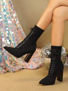 女士欧美新款英伦风舒适简约时尚法式高跟粗跟条纹高跟罗马风系带单脚尖头高筒靴适合社交活动和优雅风格、街头风格 - 黑色 - 查看 1