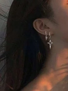 1对不锈钢不对称十字星耳环 - 女士时尚耳钉，独特垂坠耳环，简约奢华夹式耳环，单色简约耳环 - 銀色 - 查看 5