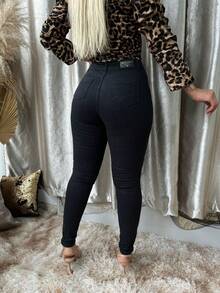 Calça Jeans Feminina Skinny Com Lycra Preta Linha Gold