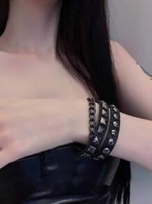 Bracelet De Cosplay Lolita Harajuku Japonais, Bracelet en PU Masculin-féminin Cool À Rivets Punk Rock, Chaîne Noire Et Métal Pour Couple Décoratif Branché Et À La Mode