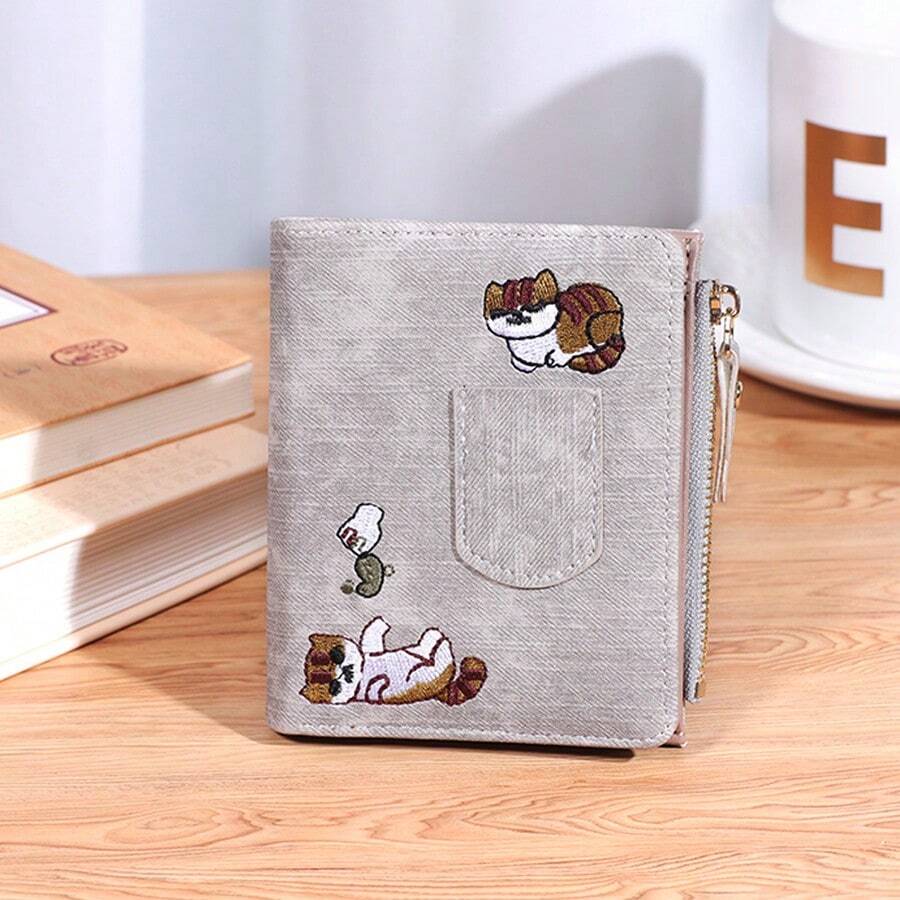 1個淺灰色貓咪刺繡pu皮革便攜式雙折扣卡通流行多卡片錢包手提袋,配有復古刺繡銀行卡套,適用於女孩 - 淺灰色 - 查看 1