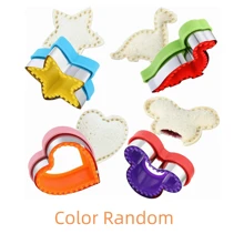 Sandwich Cutter And Sealer Set, Including 4pcs Bread Sandwich Decruster Pancake Maker DIY Cookie Cutters In The Shapes Of Heart, Dinosaur, And Star. Suitable For Kids' Bento Box (random Color)