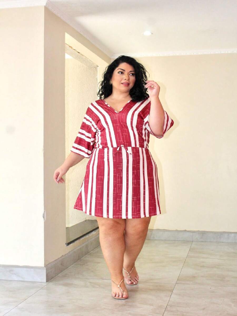 Women Dresses - 紫紅色 - 查看 1