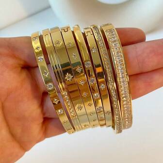 1pc Gold-Tone Titanium Steel Bracelet With 18k Gold Plating & Opened Cube Cut Cubic Zirconia Detail For Women