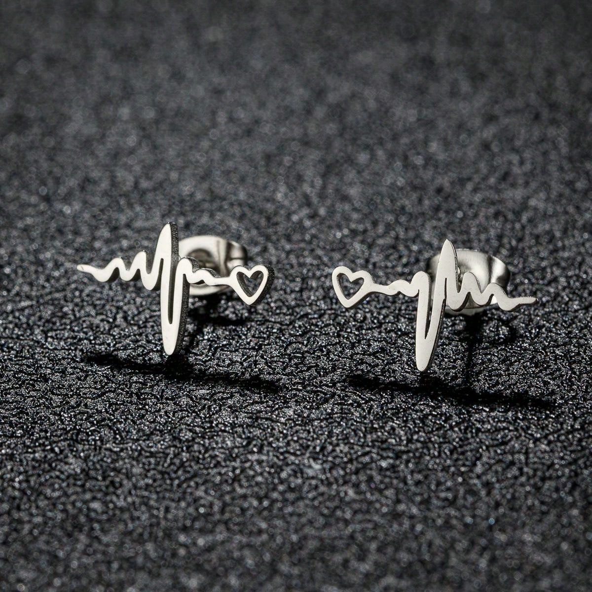 1 Pair Trendy Heart Wave Stud Earrings Black Stainless Steel Heartbeat