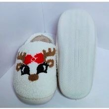 1雙聖誕元素女性室內拖鞋,可愛卡通麋鹿設計,新款毛茸茸拖鞋,情侶風格 - 白色 - 查看 5