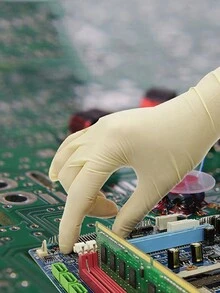 50 只装黄色耐用橡胶手套，无粉，一次性，家用清洁手套，防滑功能 - 黃色 - 查看 4