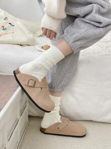 1 双女士厚竖条纹复古纯色中筒袜，简约日常风格