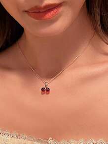 QTHOPE 1 件簡約奢華紅櫻桃吊墜項鍊適合女士日常佩戴
