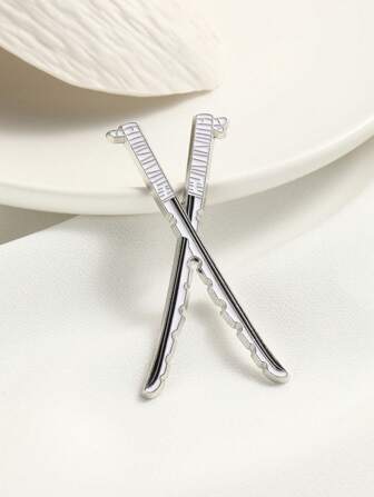 1入組卡通創意劍設計金屬胸針,胸章,中性多功能配件別針,禮品適用於學生