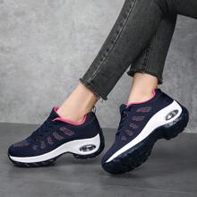 新款潮流运动休闲时尚健身舞鞋，舒适一脚蹬系带透气厚底气垫增高鞋，适合大码女士