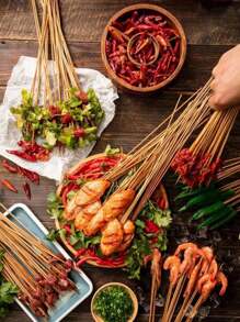 100pcs/50pcs 30cm烧烤竹串，适用于沙爹，臭豆腐，烤肉，牛肉，羊肉串，居家，户外，夜市，小吃店，烧烤店使用