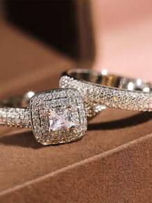 1pc Stylish Luxury Princess Engagement Ring For Women,Wedding Royal - White - View 3