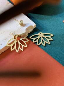CHOSHILAR 1 par Pendientes estilo minimalista floral pétalo eso puede ser dos maneras - Amarillo Oro - Ver 4