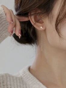 Nooxian Star Decor Threader Earrings - Yellow Gold - View 2