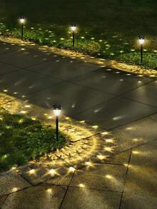 2 件装/4 件装超亮太阳能灯户外防水，2023 年新款暖白色 LED 太阳能景观灯，适用于庭院围栏，户外太阳能灯，适用于室外花园庭院装饰，黄昏到黎明长达 12 小时太阳能户外通道花园灯自动开/关，LED 景观照明装饰，适用于走道露台庭院节日装饰 - 黃色 - 查看 2