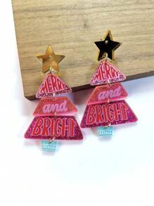 Acryl-ohrringe In Form Eines Weihnachtsbaums Mit Buchstabenmuster Und Spiegel