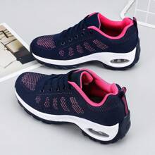 新款潮流运动休闲时尚健身舞鞋，舒适一脚蹬系带透气厚底气垫增高鞋，适合大码女士