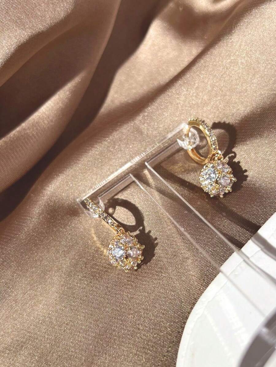 Dangle Earrings - 金色 - 查看 1