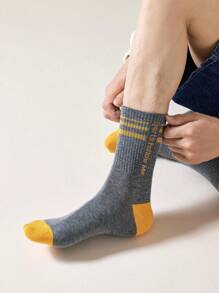 5双男士字母图案中筒袜，适合日常穿着，万圣节 - 彩色 - 查看 5