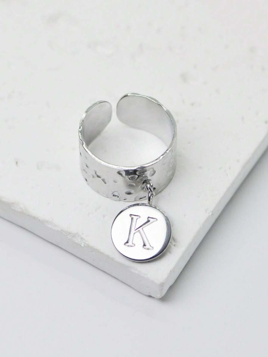 1入組極簡風格字母圓盤子鈦鋼打開圓環,合適的適用於女性日常穿著 - 銀色 - 查看 1