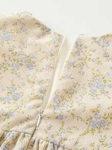 甜美時尚的女孩花卉公主裙