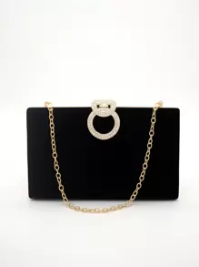 Una elegante e raffinata borsa da sera da donna di forma quadrata di colore nero, con una chiusura rotonda in metallo e decorata con diamanti. È portatile e alla moda, versatile ed elegante. È una borsa perfetta per feste nobili, banchetti, matrimoni, feste e balli. Può essere abbinata ad abiti da sera, gonne e abiti da sposa per lo shopping ed essere utilizzata come borsa a mano, a spalla o a tracolla grazie alla sua catenella in metallo. Il design è semplice e alla moda, adatto anche per mostre e passerelle.
