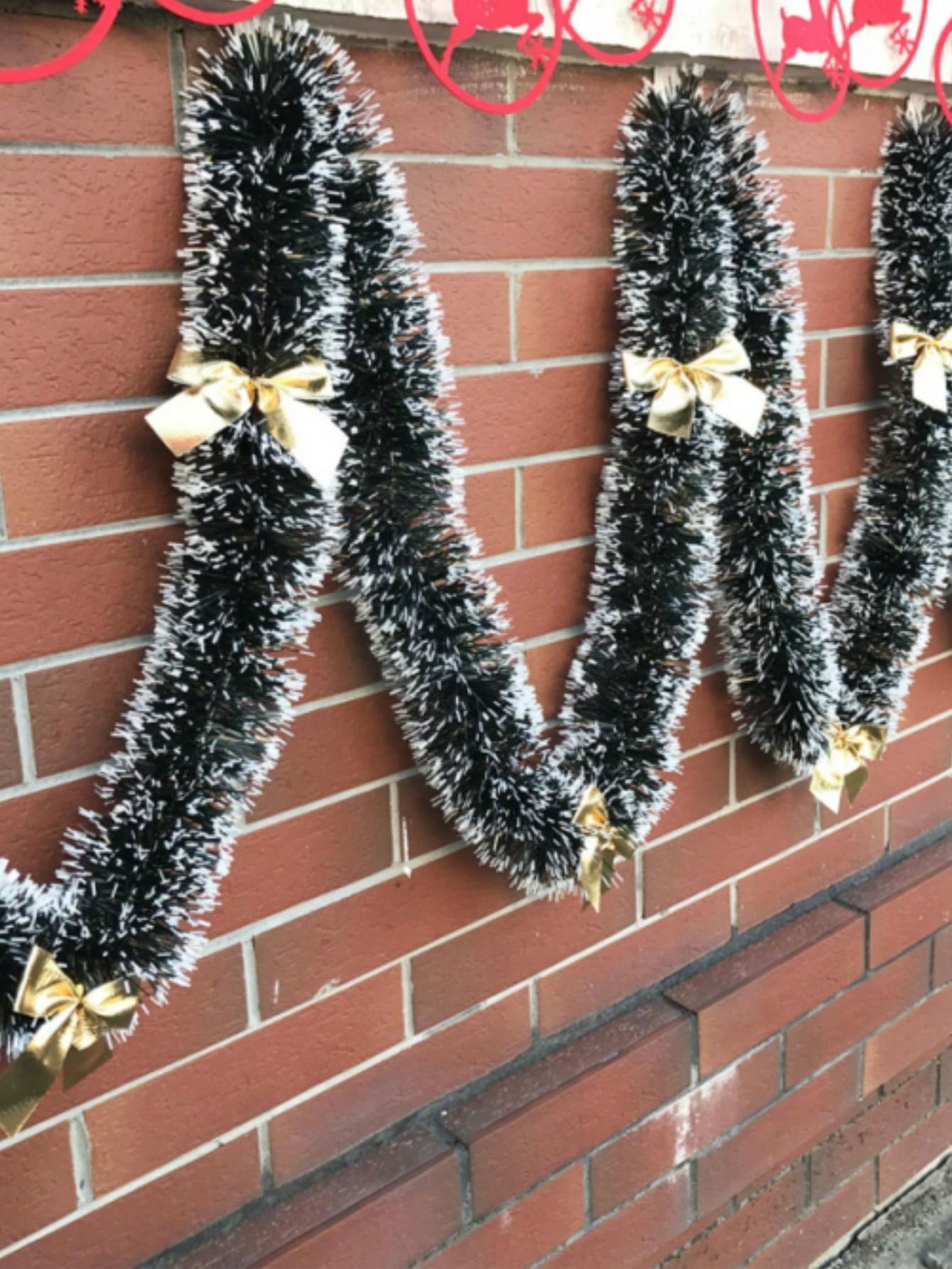 1pc 2m Long Green & White Edge Snowflake Felt Garland For Christmas