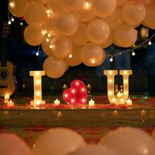 1入組大字母裝飾性led信號燈,電池供電,為寶寶的生日派對提供裝飾用品,也可用於酒吧、家庭桌面裝飾(共27款可供選擇) - 黃色 - 查看 7