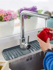 1個矽膠水龍頭滴水墊,廚房水槽墊,浴室收納墊 - 深灰色 - 查看 4