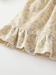 甜美時尚的女孩花卉公主裙