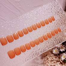 24入組短橢圓形橙色假指甲，含1支指甲檔和果凍膠，適用於派對、舞蹈和日常穿戴的壓克力指甲提供商 - 橘色 - 查看 3