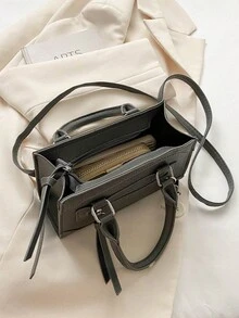 晚宴包，晚装包 魅力四射，优雅精致，沉静奢华 2023新款荔枝纹小方包 秋季百搭个性手提包 通勤文艺单肩斜挎包 送给女性的最佳礼物 妈妈 老师 朋友 伴娘，晚宴/宴会 - 灰色 - 查看 4