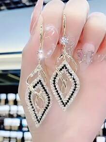 New Fashionable & Versatile Minimalist Earrings With Cool Tone Design, Suitable For Women's Daily Wear - Multicolor - View 5