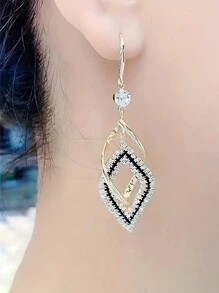 New Fashionable & Versatile Minimalist Earrings With Cool Tone Design, Suitable For Women's Daily Wear - Multicolor - View 7