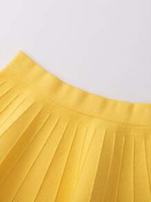 Annil Tween Girl Spring And Autumn Cute Flower Knitted Sweater Soft Skin-Friendly Warm Top Skirt Suit 2-Piece Set - Beige - View 4