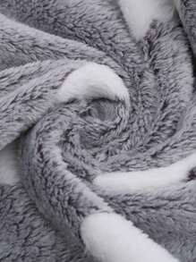 1 Chăn Thú Cưng Có In Hình Xương, Được Làm Bằng Polyester San Hô Sang Trọng, Thích Hợp Cho Chó/Mèo Cỡ Nhỏ Và Vừa Lên Đến 20Kg - Xám - Xem 3