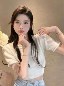 Women's Crop Top, Sexy Backless Knitted Top, Round Neck Top, Short-Sleeved Sweater For Women, Knitted T-Shirt. - Beige - View 4