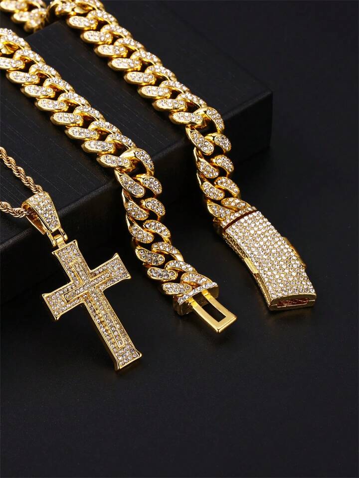 CHANEL 金色リンクチェーンネックレス 18K Gold and Diamond Fine Jewelry | CHANEL