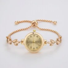 Relógio-bracelete da moda feminino com pulseira de cristal em formato de folha, relógio de quartzo com mostrador pequeno, relógio de pulso casual e da moda, relógio elegante para senhoras como presente de feriado para estudantes retornando à escola