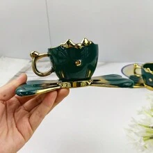 1 Conjunto Taza De Café Y Platillo De Cerámica Impresa Con Mariposas Con Diseño Hecho A Mano Y Revestimiento Dorado Electrolítico, Elegante Conjunto De Tazas De Té Y Café Con Capacidad Para 110ml En Color Verde Oscuro - Verde Oscuro - Ver 2
