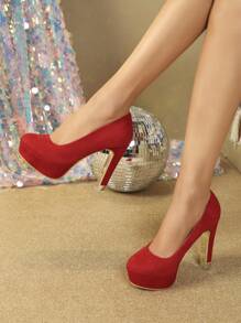 Red Suede Round Toe Chunky Heel Pumps