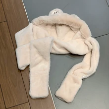 時尚的女式熊耳帽、圍巾、手套套裝,韓風可愛保暖的冬季配件